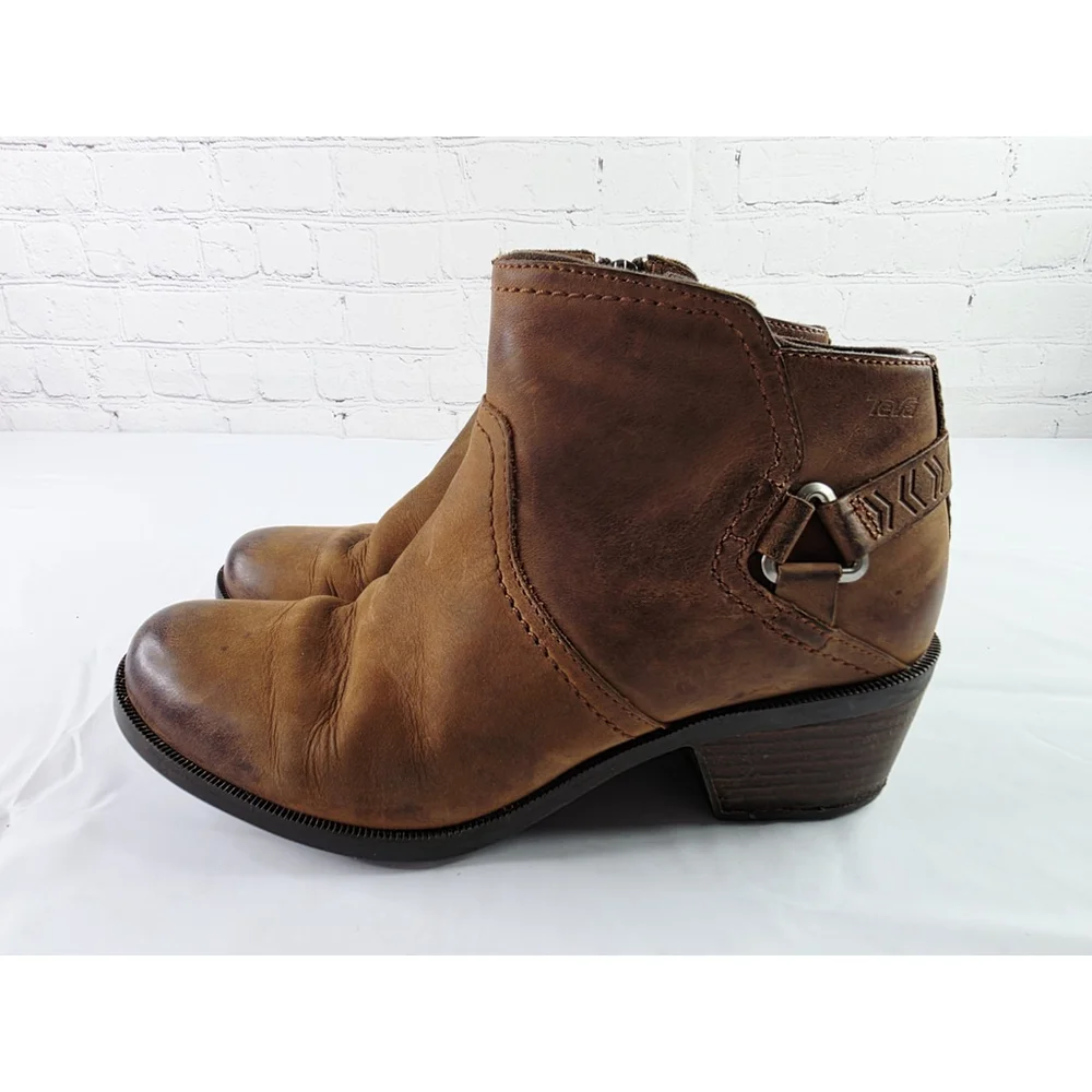 Teva Foxy Brown Leather Side Zip Block Heel Ankle Boot Women's Size 8
